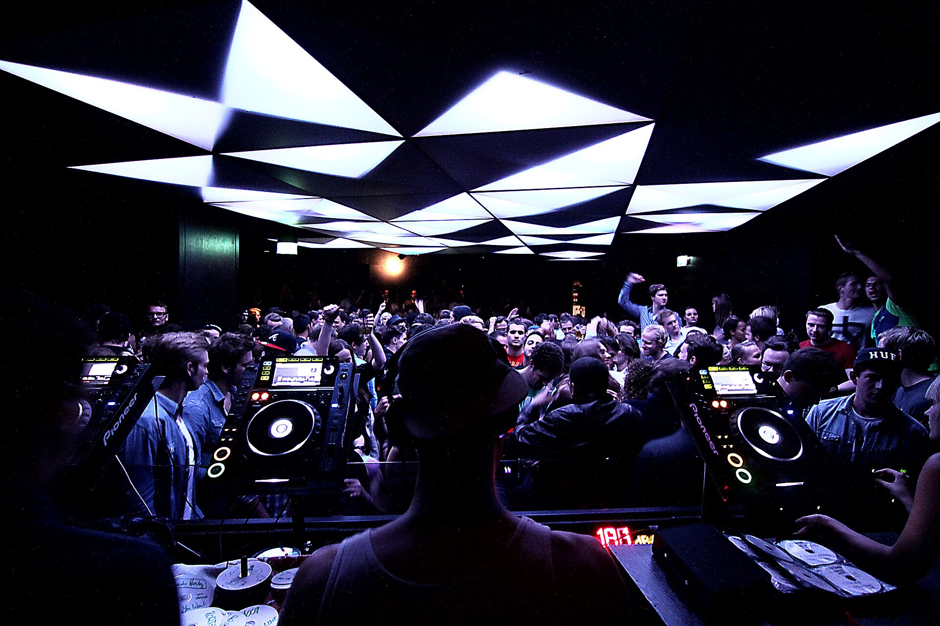 Khidi: Techno Under the Bridge, and How It Differs from Bassiani